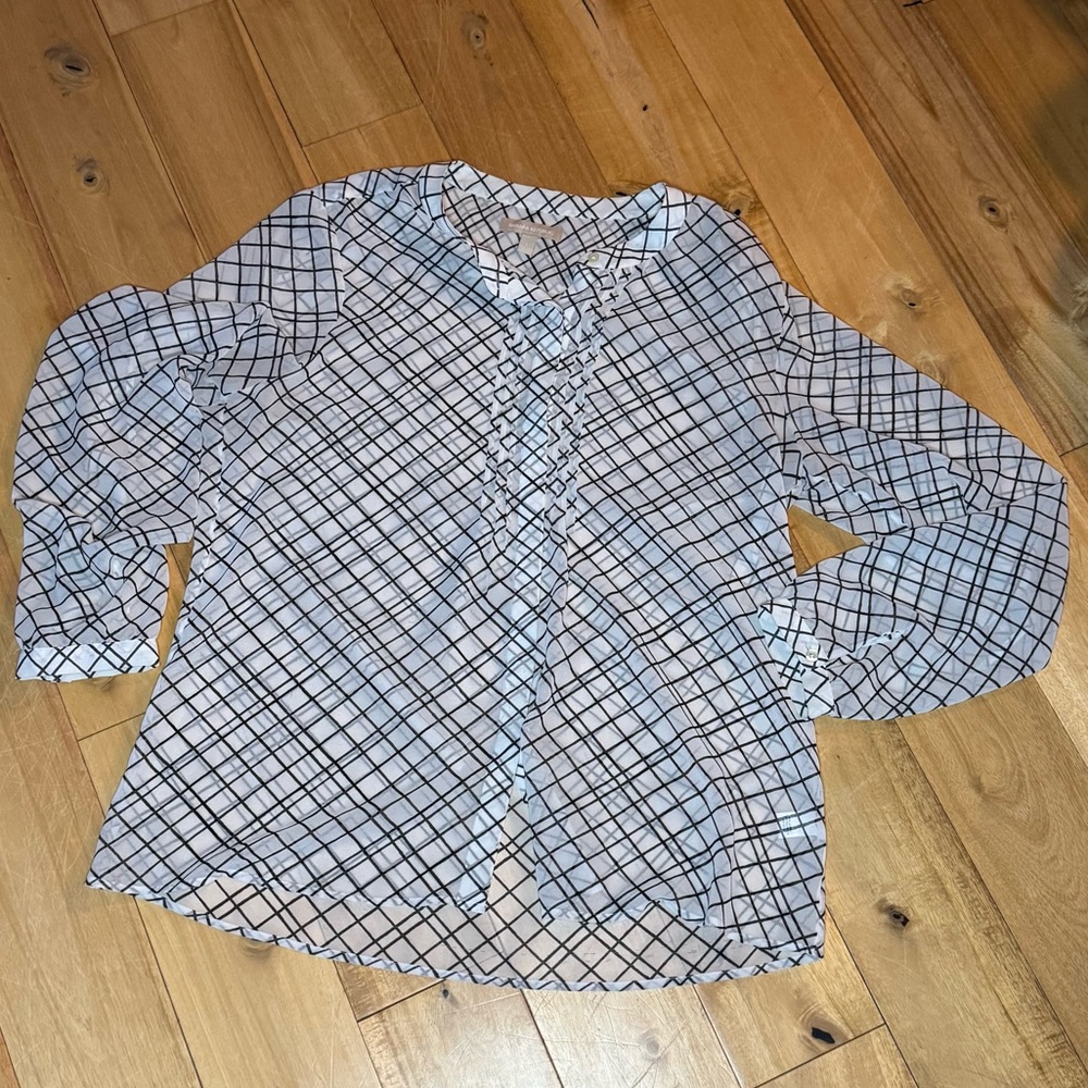 Banana Republic size L Large Sheer Black and‎ White Checkered Blouse